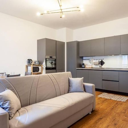 Lazzi - A.C. - Wi-Fi - Flexyrent Apartment Milán Exteriér fotografie