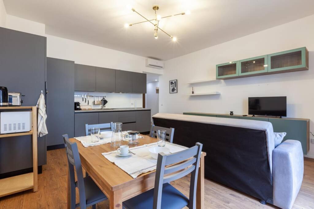 Lazzi - A.C. - Wi-Fi - Flexyrent Apartment Milán Exteriér fotografie